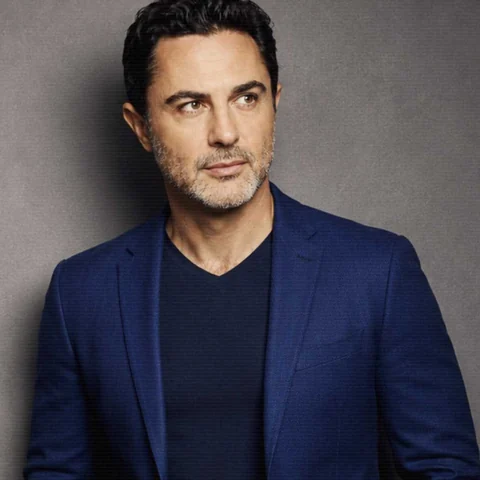 Julien Levy